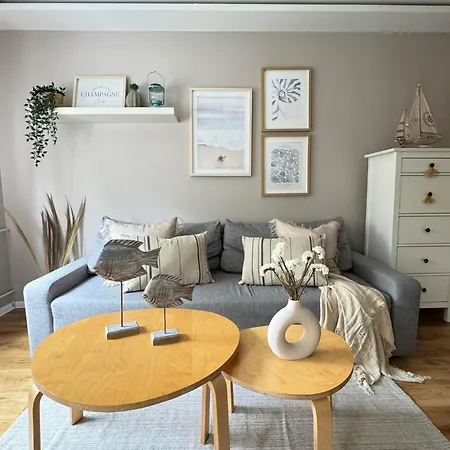 Happy House